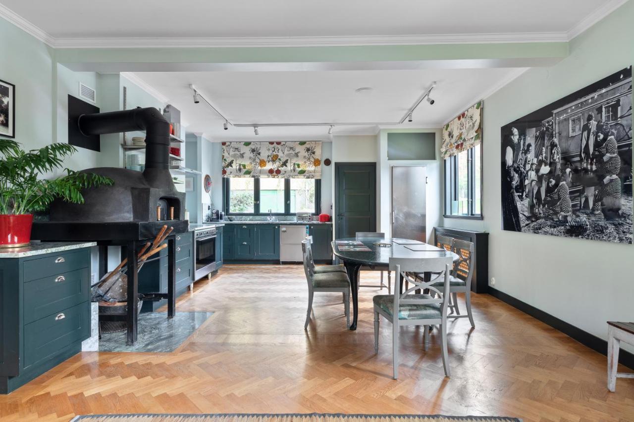 Fantastic 4 Bedroom Home In Bromma With Everything 스톡홀름 외부 사진