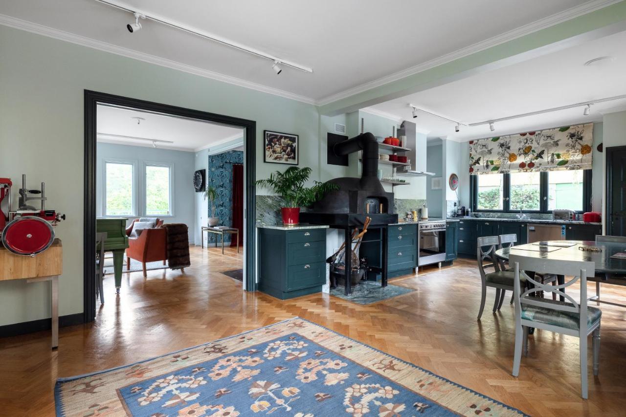 Fantastic 4 Bedroom Home In Bromma With Everything 스톡홀름 외부 사진